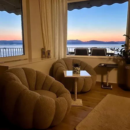 Xenia Apartment Xiropigado