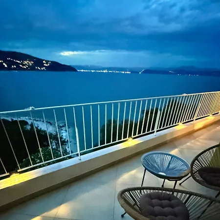 Xenia Apartman *
