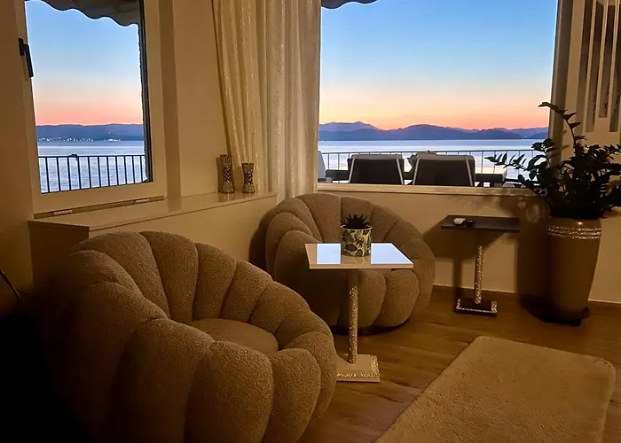 Xenia Apartment Xiropigado